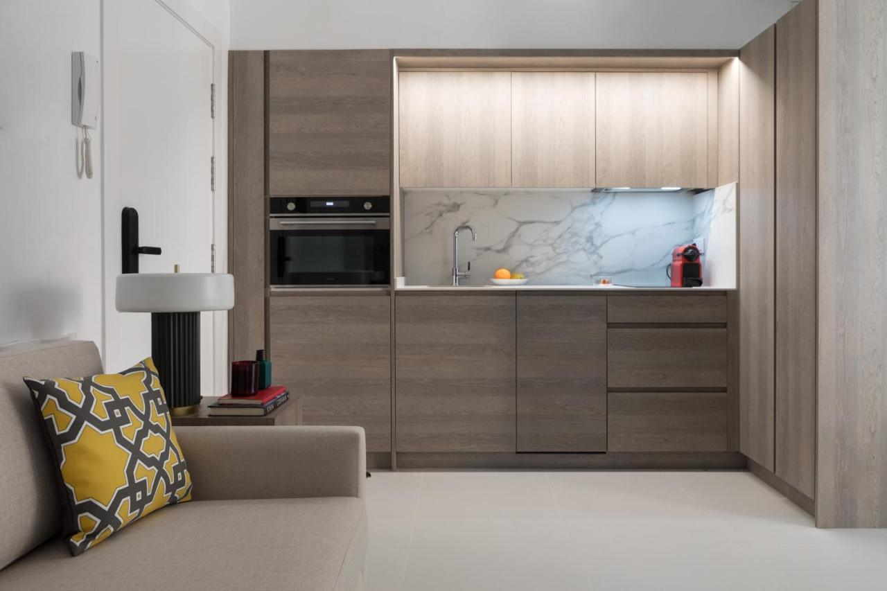 Apartamentos Las Torres Madrid Extérieur photo