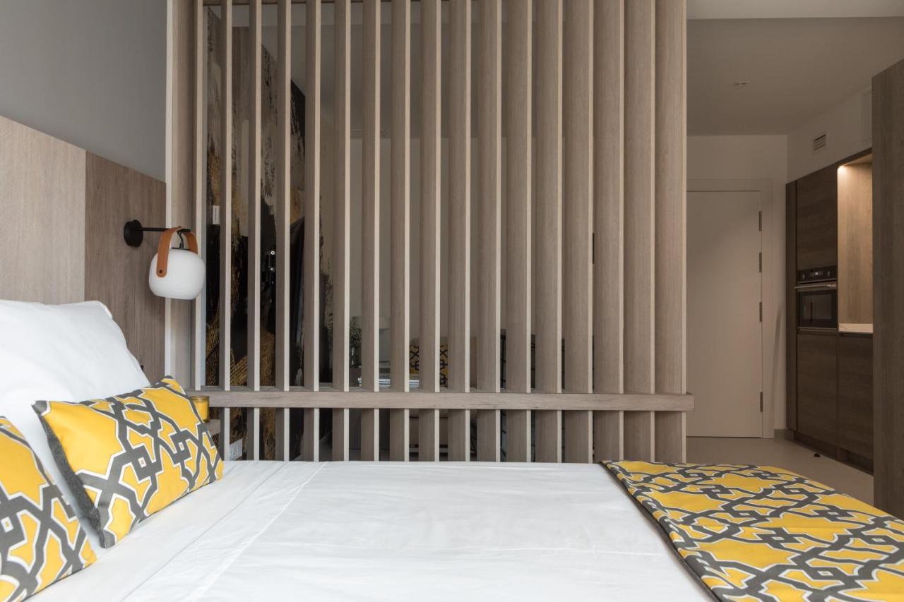 Apartamentos Las Torres Madrid Extérieur photo