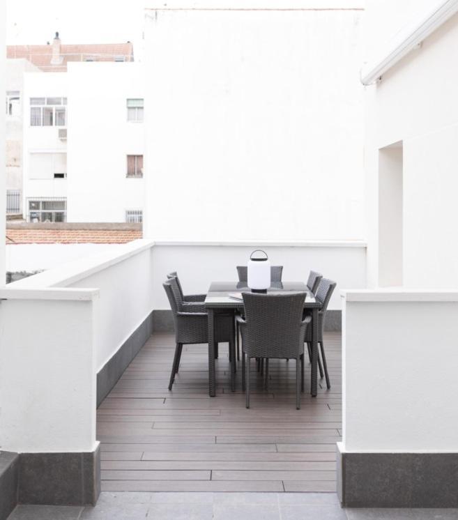Apartamentos Las Torres Madrid Extérieur photo