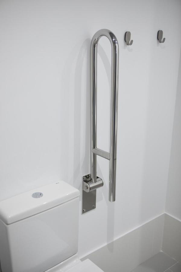 Apartamentos Las Torres Madrid Extérieur photo